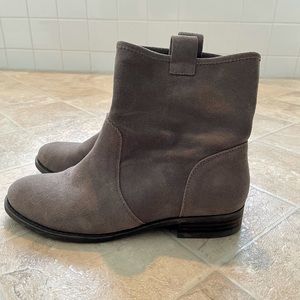 Sole Society suede booties size 7 GREAT condition!!!